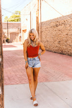 Load image into Gallery viewer, The Arden Top in Chili
