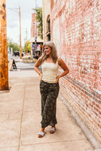 Load image into Gallery viewer, The Hideaway Jeans
