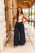 Load image into Gallery viewer, The Tropez Trousers
