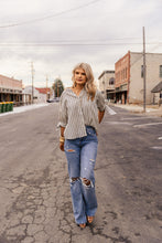 Load image into Gallery viewer, The Canyon Lines Top
