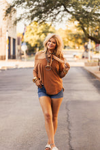 Load image into Gallery viewer, The Copper Canyon Top in Honey Brown
