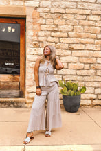 Load image into Gallery viewer, The Summer Sweetheart Bottoms
