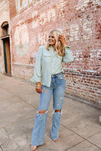 Load image into Gallery viewer, The Prairie Bell Top in Mint

