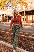 Load image into Gallery viewer, The Saddle Breeze Cropped Hoodie in Baked Clay
