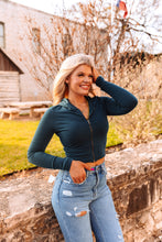 Load image into Gallery viewer, The Saddle Breeze Cropped Hoodie
