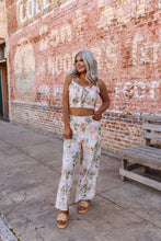 Load image into Gallery viewer, The Summer Lovin’ Top
