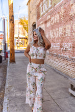 Load image into Gallery viewer, The Summer Lovin’ Top
