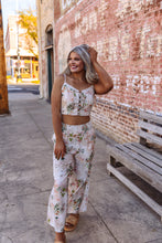 Load image into Gallery viewer, The Summer Lovin’ Bottoms
