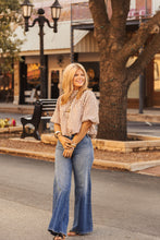 Load image into Gallery viewer, The Pretty in Plaid Top
