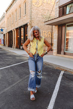 Load image into Gallery viewer, The Backroad Blues Jeans

