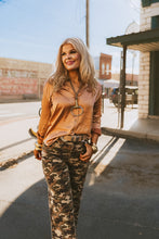 Load image into Gallery viewer, The Teagan Top in Sunset
