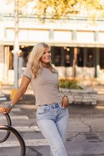 Load image into Gallery viewer, The Clayton Striped Tee in Mocha/Cream
