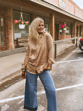 Load image into Gallery viewer, The Teagan Top in Peach Gold
