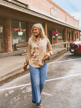 Load image into Gallery viewer, The Teagan Top in Peach Gold
