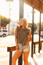 Load image into Gallery viewer, The Clara Top in Black
