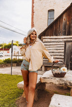 Load image into Gallery viewer, The Lainey Button Up Top
