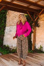 Load image into Gallery viewer, The Jagger Top in Magenta
