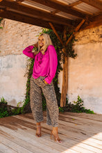 Load image into Gallery viewer, The Jagger Top in Magenta
