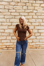 Load image into Gallery viewer, The Wesson Top in Brown
