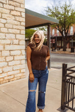 Load image into Gallery viewer, The Wesson Top in Brown
