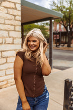 Load image into Gallery viewer, The Wesson Top in Brown
