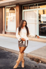 Load image into Gallery viewer, The Thida Top in Cream
