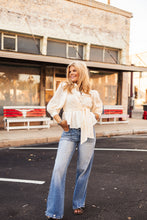 Load image into Gallery viewer, The Thida Top in Cream
