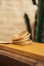 Load image into Gallery viewer, Texas Social Gold Bangles
