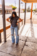 Load image into Gallery viewer, The Wesson Top in Charcoal
