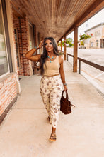 Load image into Gallery viewer, The Out West Barrel Jeans
