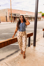 Load image into Gallery viewer, The Dakota Denim Vest
