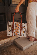 Load image into Gallery viewer, The Southwest Purse in Beige
