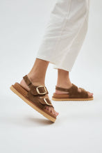 Load image into Gallery viewer, The Giulia Sandals in Khaki
