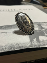 Load image into Gallery viewer, The Wilder Ring
