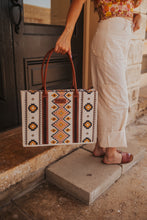 Load image into Gallery viewer, The Southwest Purse in Beige
