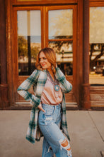 Load image into Gallery viewer, The Holly Blazer in Green
