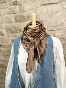 35x35 Wild Rag