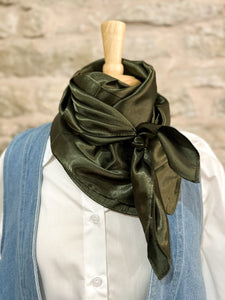 35x35 Wild Rag