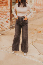 Load image into Gallery viewer, The Adhira Jeans
