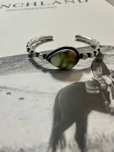 The Utopia Cuff