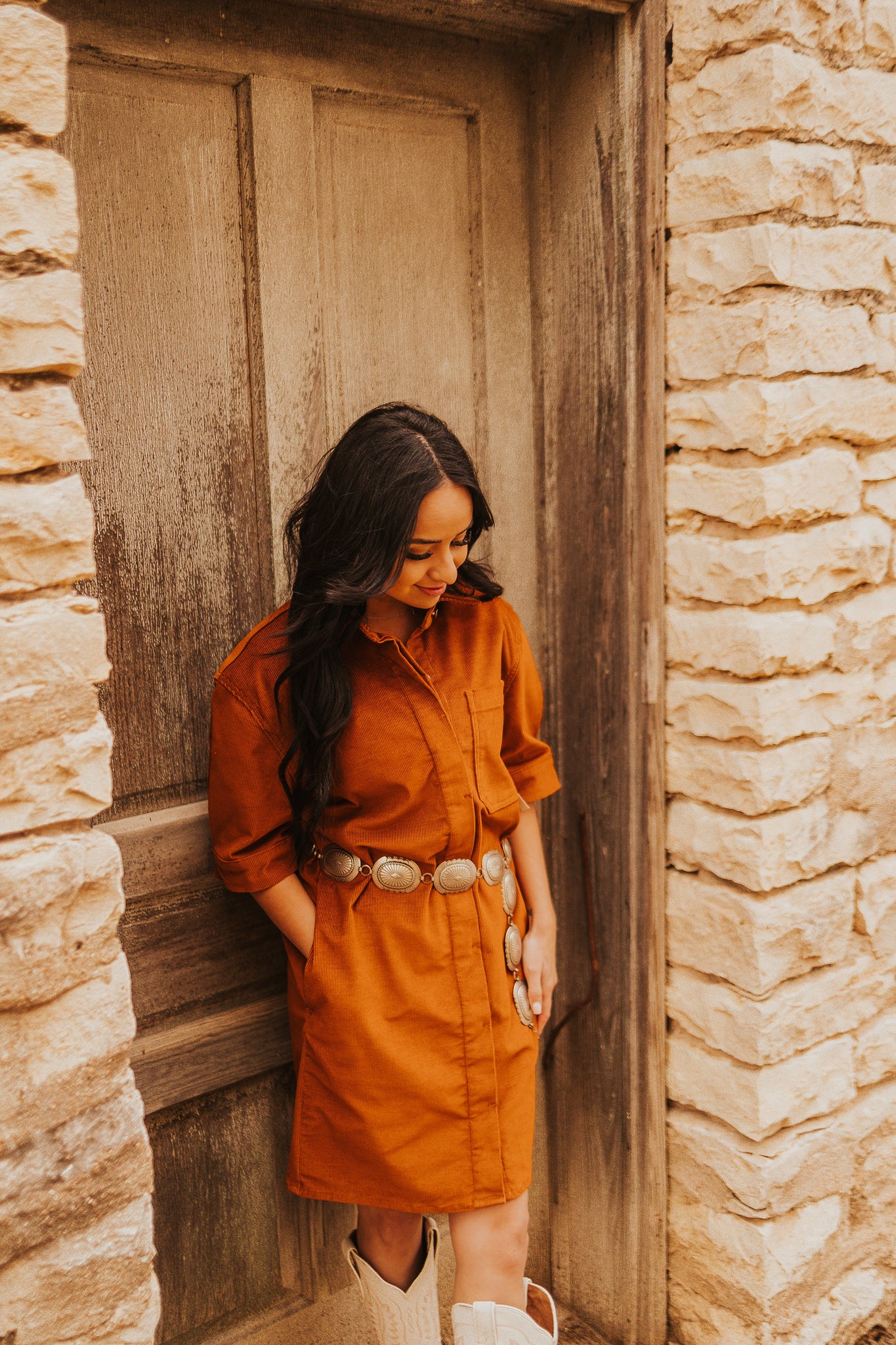 The Ariat Corduroy Dress Punchy Vaquera The Ariat Corduroy Dress Punchy Vaquera
