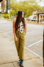 Load image into Gallery viewer, The Burdett Vest
