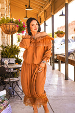 Load image into Gallery viewer, The Betty Top
