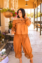 Load image into Gallery viewer, The Betty Bloomers
