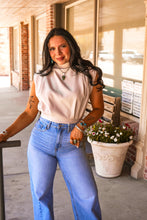 Load image into Gallery viewer, The Oplin Top
