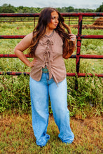 Load image into Gallery viewer, The Wrentham Top
