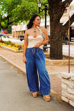 Load image into Gallery viewer, The Waylon Wide Leg Jeans
