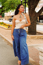 Load image into Gallery viewer, The Waylon Wide Leg Jeans
