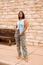 Load image into Gallery viewer, The Buck Camo Pants
