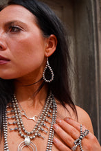 Load image into Gallery viewer, The Bellevue Earrings
